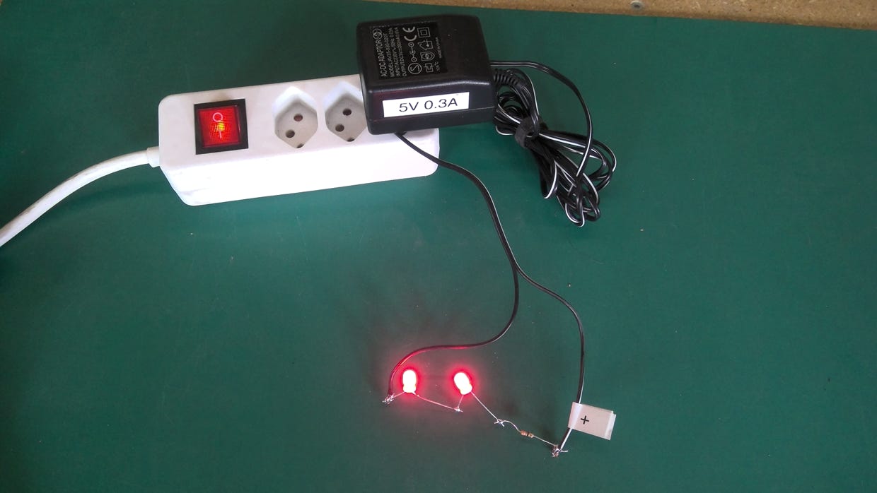 Anleitung zum Bau einer eigenen LED Anzeige - elektrobrocki Netzteil Upcycling