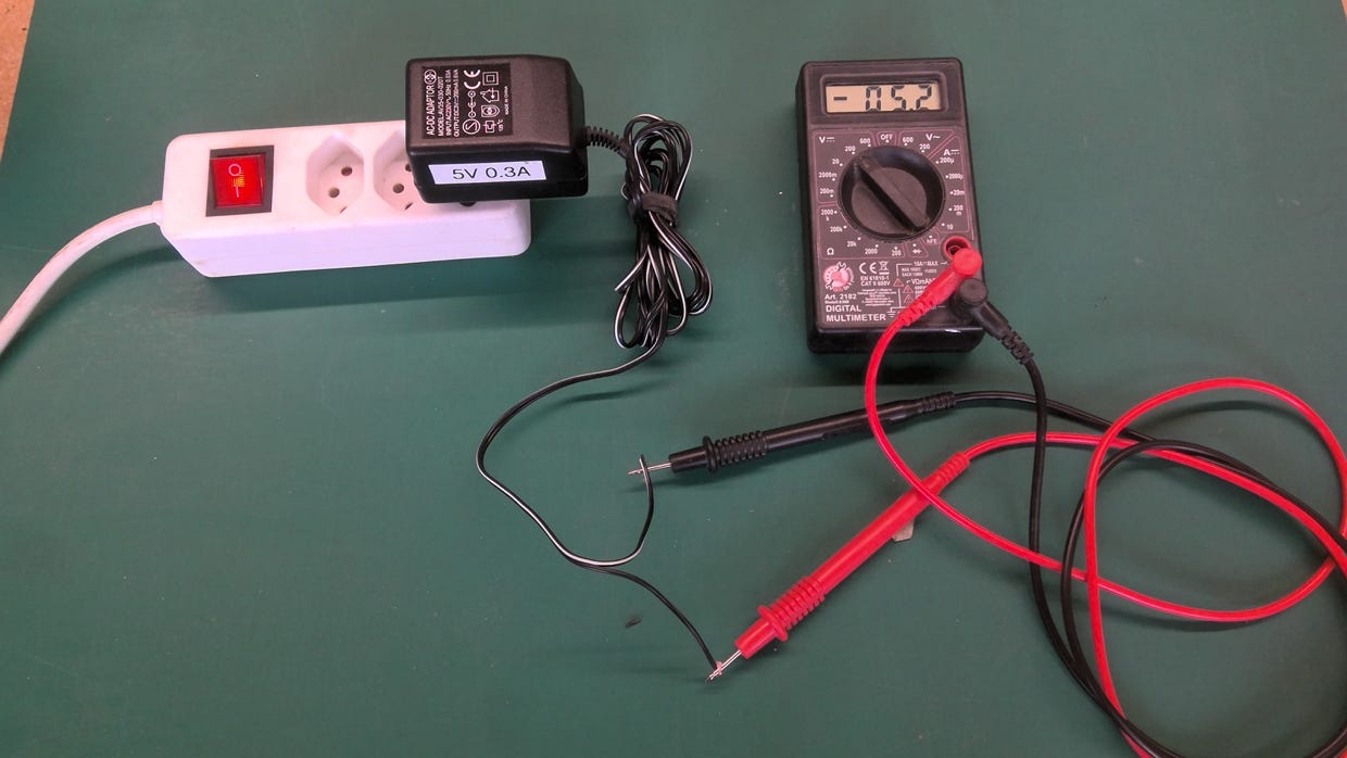 Anleitung zum Bau einer eigenen LED Anzeige - elektrobrocki Netzteil Upcycling